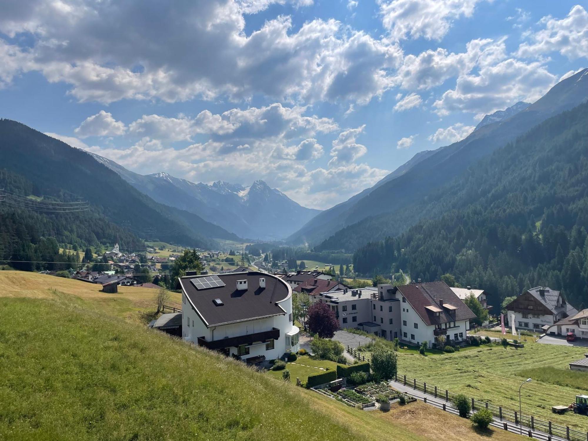 Mountain Spa Residences Sankt Anton am Arlberg Bagian luar foto